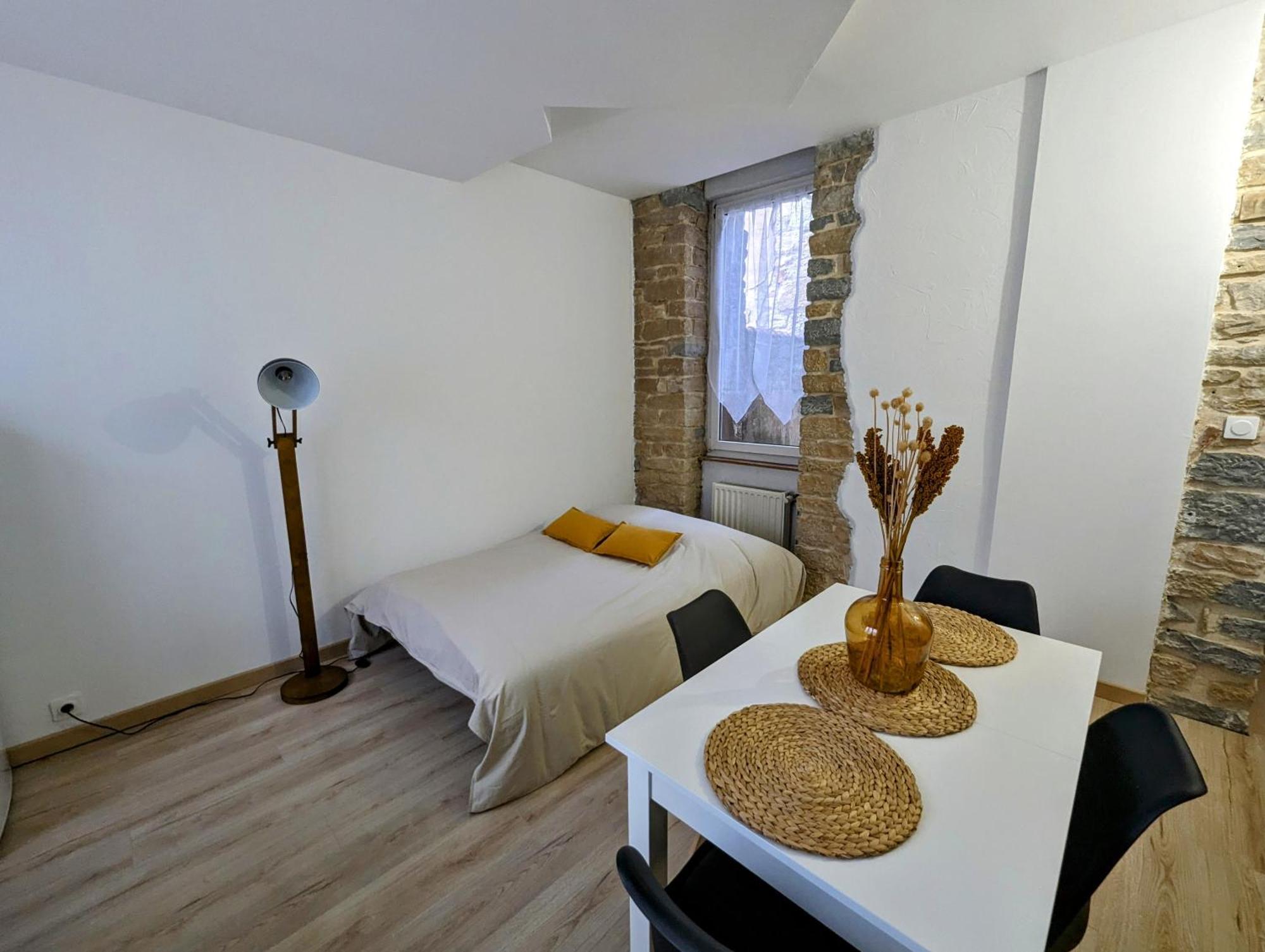Logement Complet Dijon Centre Jusqu'A 6 Couchages Eksteriør billede